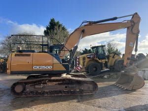 2020 CASE CX250D